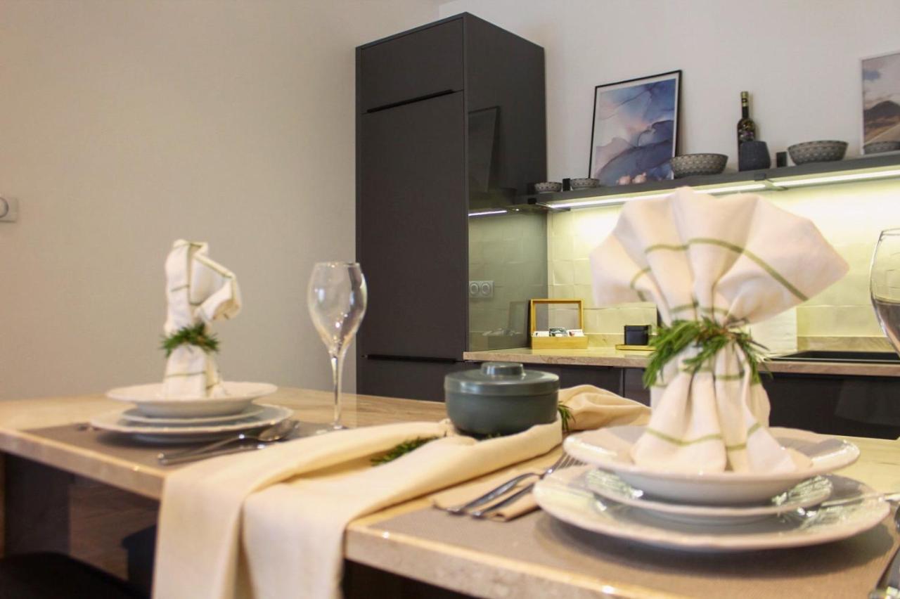 Soho Apartman تريبينيي المظهر الخارجي الصورة
