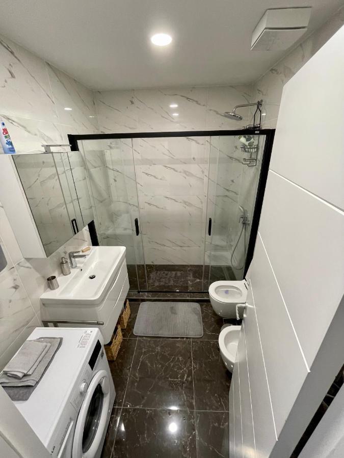 Soho Apartman تريبينيي المظهر الخارجي الصورة
